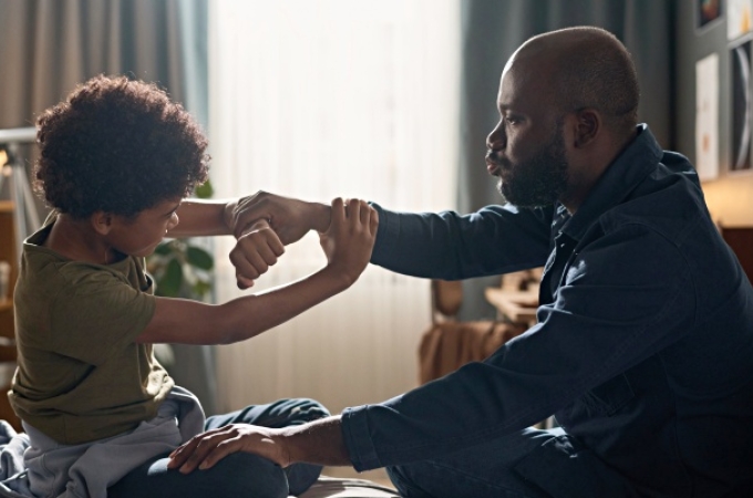 Inside the world of a single father 